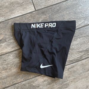 NWOT Nike Dri-Fit Pro training shorts